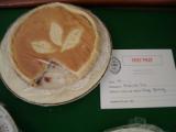 Catisfield 
         Horticultural Society Autumn Show 2004  Winning Tart  Doug Glading